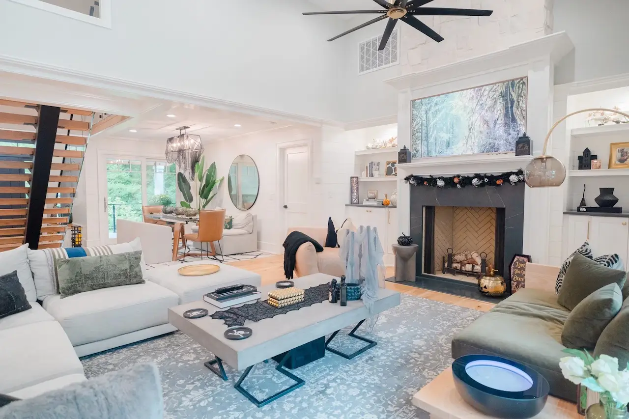 living room with ceiling fan